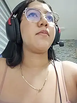 Chloe_Thomsoon_'s Live XXX Chat