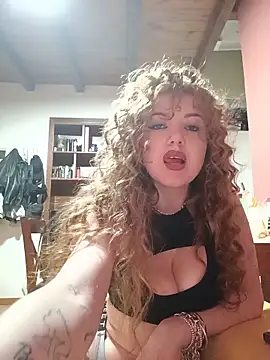 CurlyElisa – Live XXX-chat