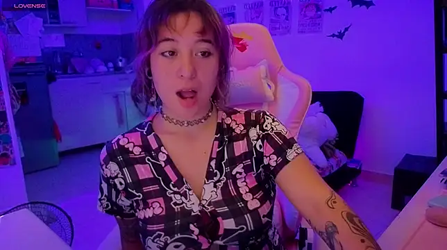 Celeste_Bauman Adlı Modelin Canlı XXX Sohbeti