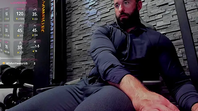 Chatroom XXX en direct de David_Big_Daddy