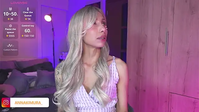 Chat XXX en directo de AnnaKimura_