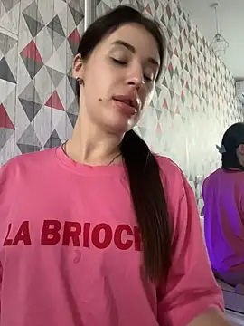 Lira_Fayeee XXX чат на живо