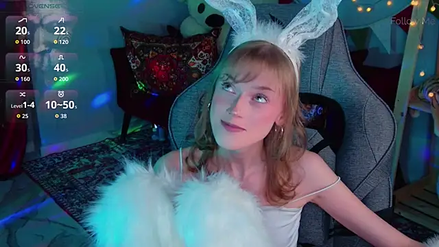 KiraMontoya Chat XXX in diretta