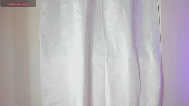 Czat XXX na żywo – Iris_Thompson_