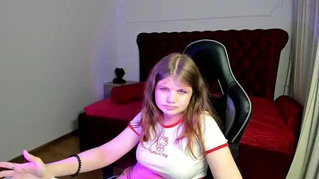 ChloeHalses Chat XXX live