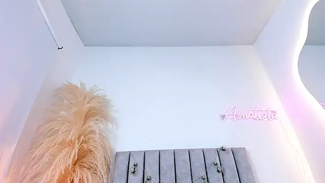 Онлайн чат XXX AmatistaSallow__