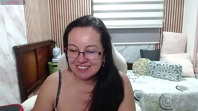 Sonialorens_ – Naživo XXX chat
