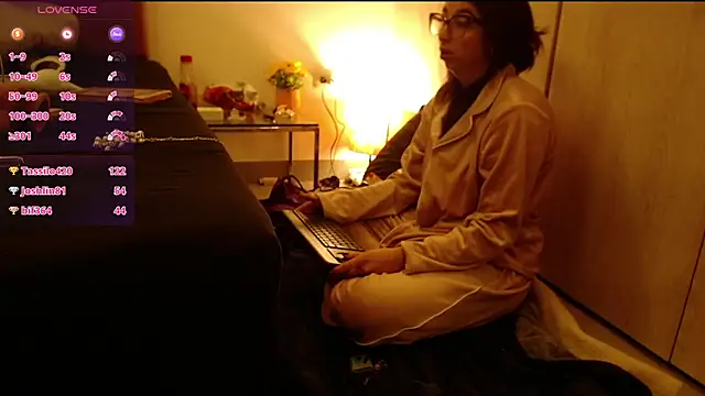 MeganTB's Live XXX Chat