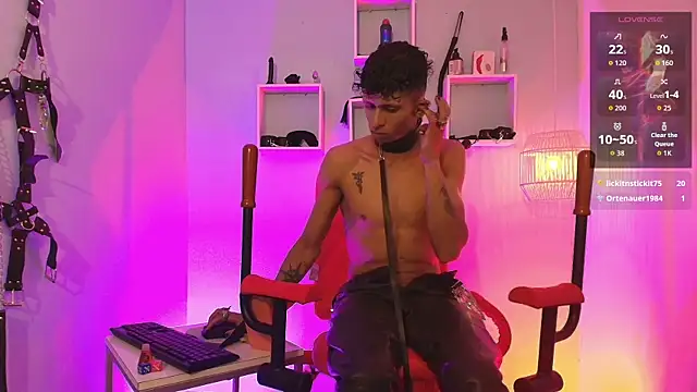 XXX chat uživo modela Maximoking26