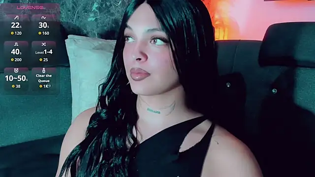 Emmaa_Saenz_のライブXXXチャット