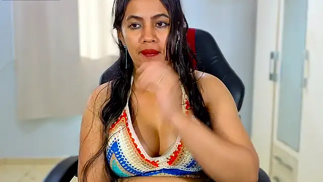 FannyXhot: онлайн-секс-чат