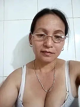 Živý XXX chat Cucci07