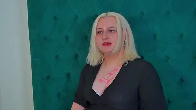 LioraArdyn's Webcam Show