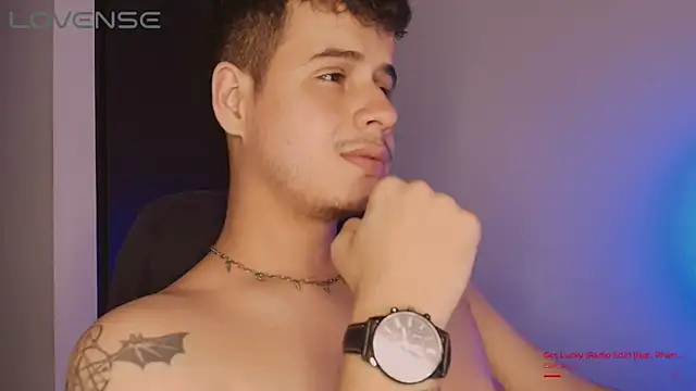 BjornSteel 라이브 XXX 채팅