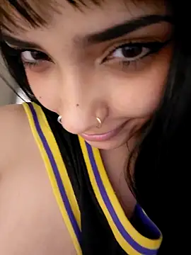 Hannae3 XXX чат на живо