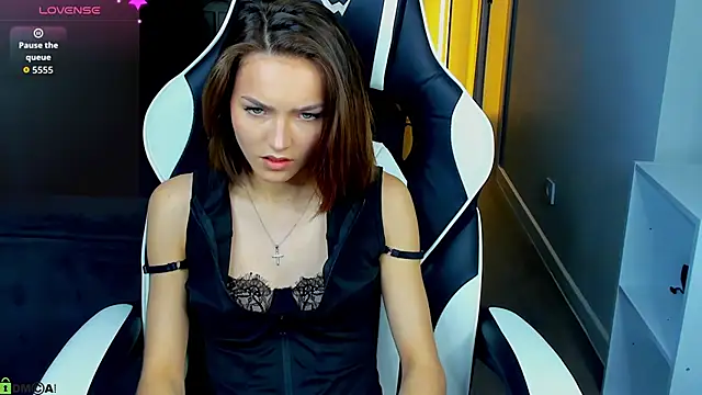 Онлайн чат XXX Leslie_Scott