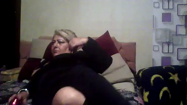 bialoba7's Live XXX Chat