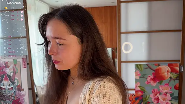 PlumyBun Adlı Modelin Canlı XXX Sohbeti