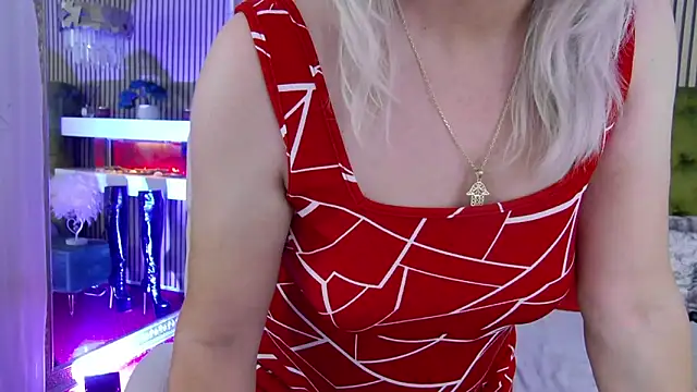 LadyTouchのライブXXXチャット
