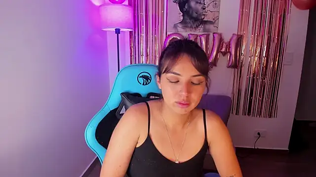 Czat XXX na żywo – Nicole_Ss