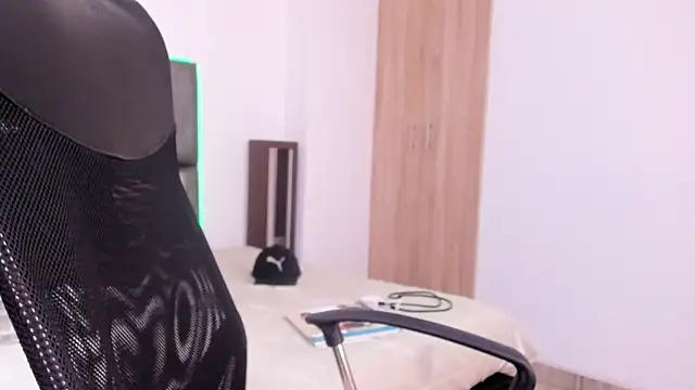 michacosion Live XXX chat
