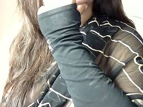 XXX chat uživo modela Gujjugirl1