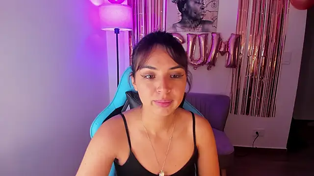 Nicole_Ss Chat XXX live