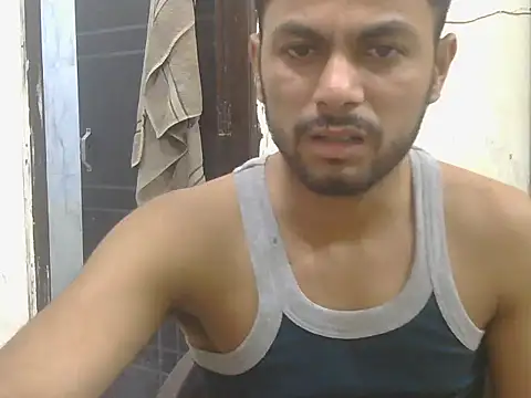 Stubborndesiboy's Live XXX Chat