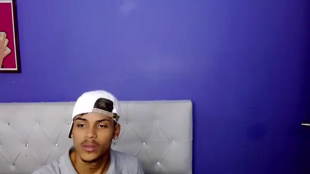 Онлайн чат XXX Angel_foxc13