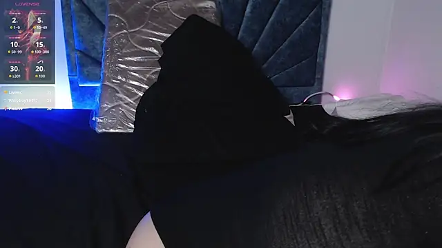 AliciaReby 即時 XXX 聊天