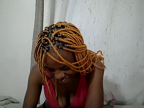 queen_beev live XXX chat