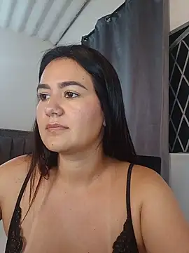 Chatroom XXX en direct de osiris_ra