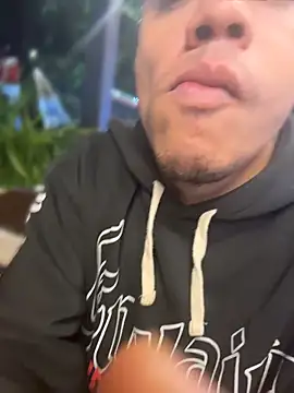 XXX chat uživo modela AlphaMasterXxx
