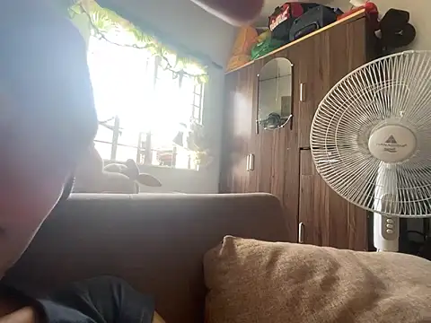 Živý XXX chat Sweetiebabe25
