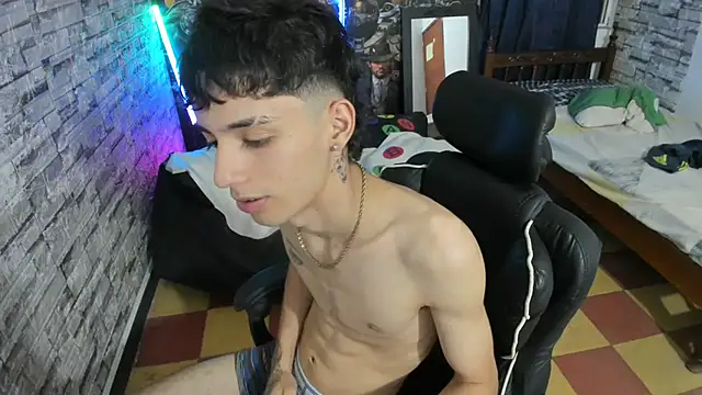 wex_077 live XXX chat