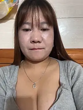 Liness101 即時 XXX 聊天