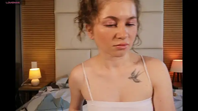 AliceBellamy Live XXX-chat