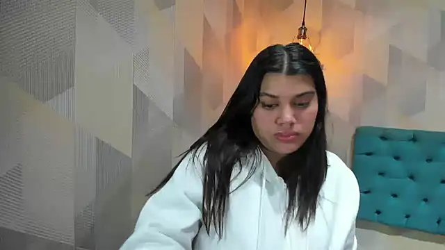LindaBreeS' Live XXX Chat