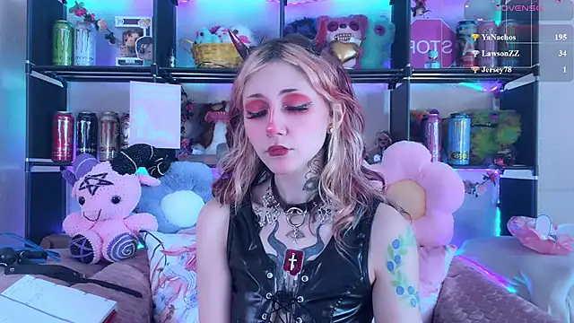 _Devill_Baby: онлайн-секс-чат