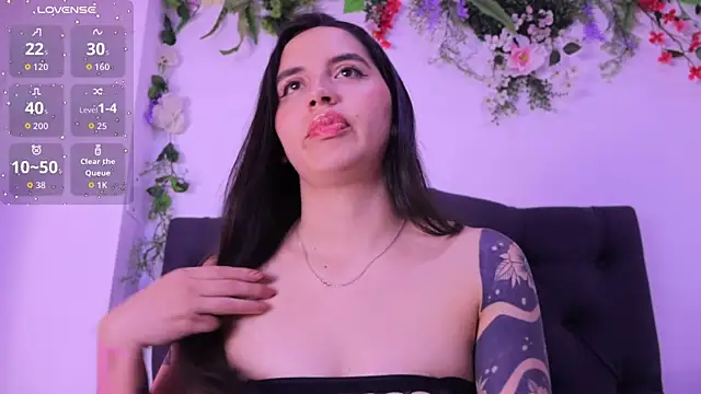 Chat +18 de kaylee_lee ao vivo