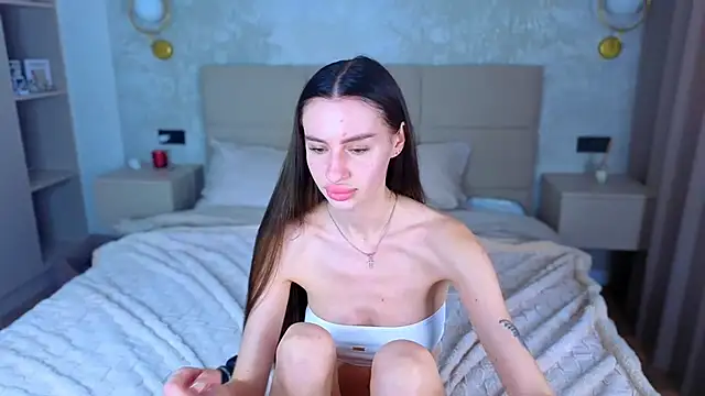 Snow_WhiteeeX XXX чат на живо