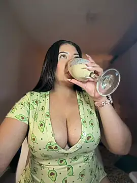 cami_ortiz__ – Naživo XXX chat