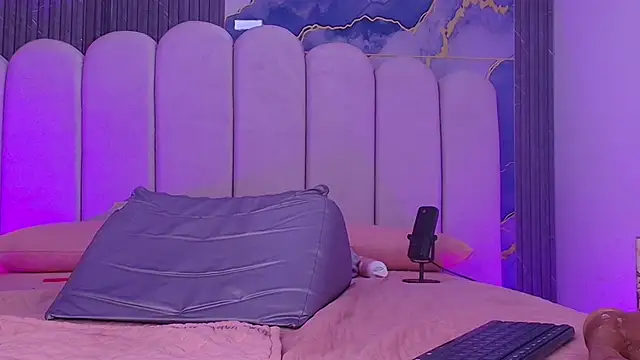 abbyrouss_'s Live XXX Chat