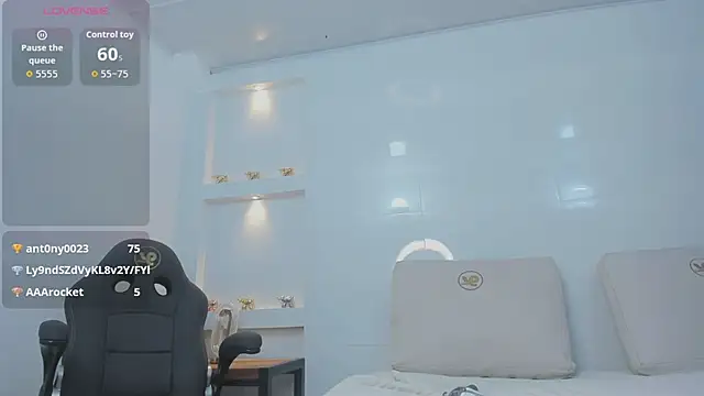 Dalia-Prada Chat XXX in diretta