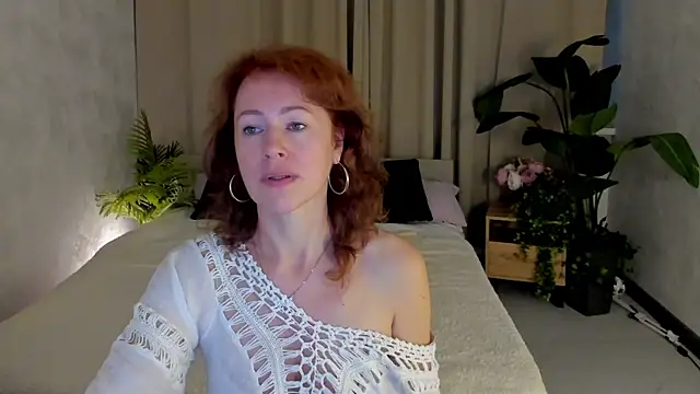 LeticiaRomano's Live XXX Chat