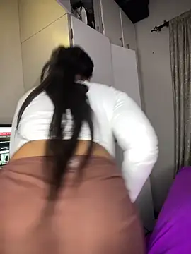 Sembang XXX Secara Langsung Bustygoddess32