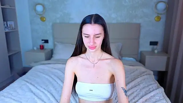 Snow_WhiteeeX's Live XXX Chat