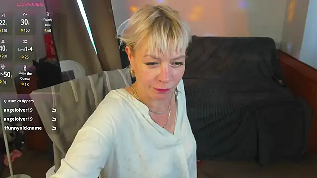 Chat +18 de Ann_Annise ao vivo