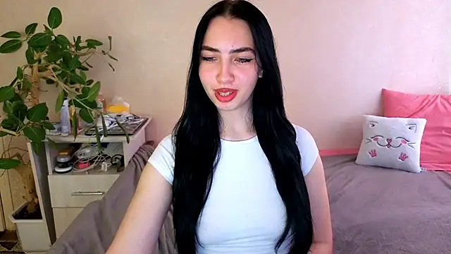 WildKittenX_ – Naživo XXX chat