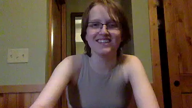 softie_callie's Live XXX Chat